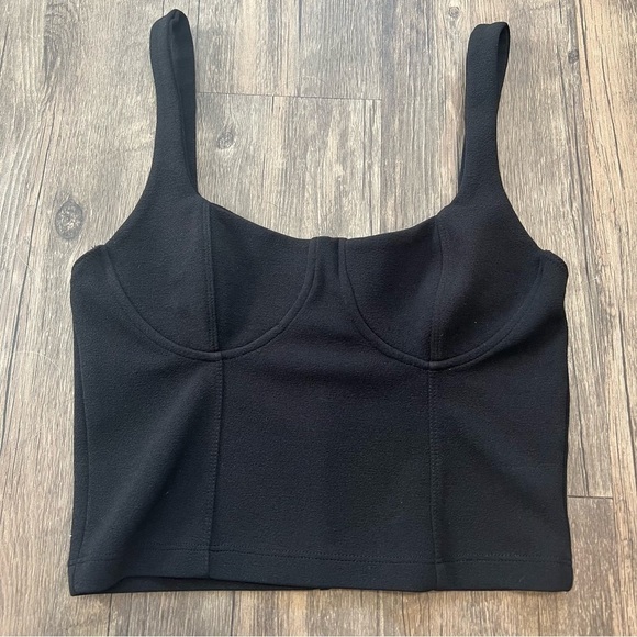 Zara Tops - Zara Women’s Black Crop Top Sweetheart Neckline Sleeveless Thin Straps M